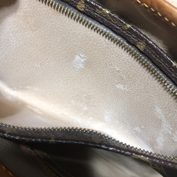 ๐ STUNNING ๐ retired Louis Vuitton bucket/ wallet - Picture 7 of 16
